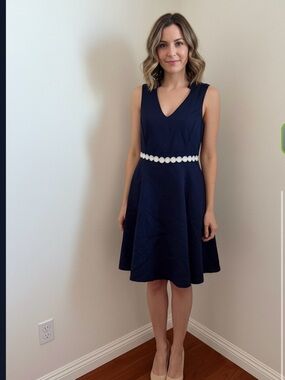Donna Ricco Navy Blue Midi Dress with White Accents